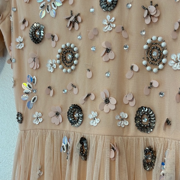 Lace & Beads baby pink dress with beading and sequins - Picture 2 of 4